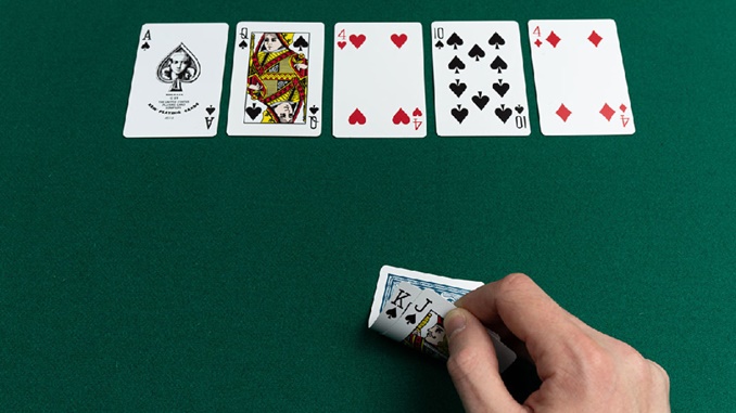 Pokerde İyi Ellerle Oyun Kaybetmenin Nedenleri